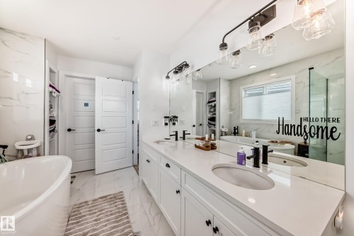 71 Jamison Crescent, St. Albert, AB - Indoor Photo Showing Bathroom