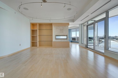 901 10035 Saskatchewan Drive, Edmonton, AB - Indoor Photo Showing Other Room
