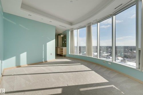 901 10035 Saskatchewan Drive, Edmonton, AB - Indoor