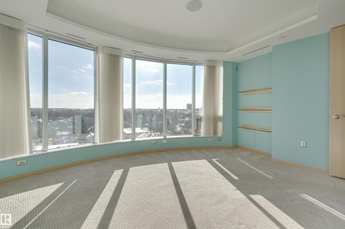 901 10035 Saskatchewan Drive, Edmonton, AB - Indoor Photo Showing Other Room