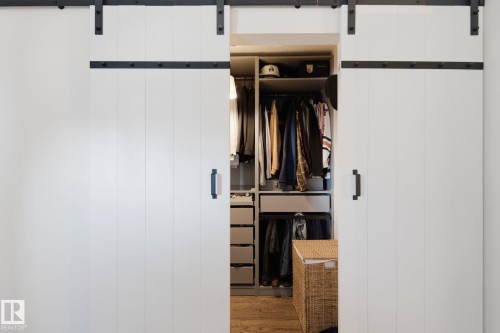 View of closet - 18717 57 Avenue, Edmonton, AB - 