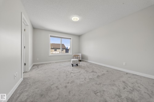 1234 Daniels Crescent, Edmonton, AB - Indoor Photo Showing Other Room