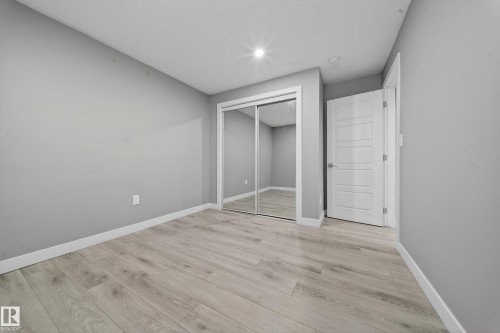 1234 Daniels Crescent, Edmonton, AB - Indoor Photo Showing Other Room