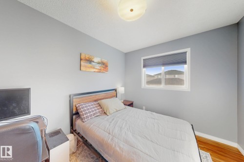 4515 149 Avenue, Edmonton, AB - Indoor Photo Showing Bedroom