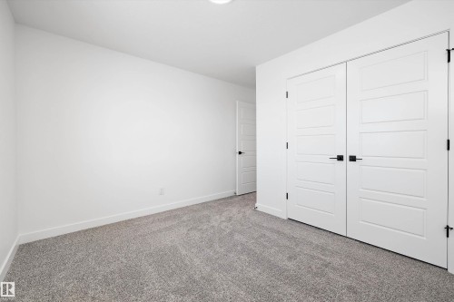19304 29 Avenue, Edmonton, AB - Indoor Photo Showing Other Room