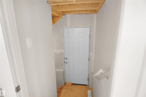 259 Falcon Crescent, Leduc, AB - Indoor Photo Showing Other Room