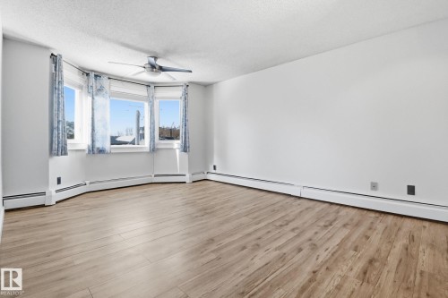 44 10172 118 Street, Edmonton, AB - Indoor Photo Showing Other Room