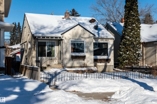 9832 85 Avenue, Edmonton, AB - Outdoor