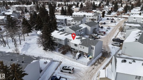 21 Amberly Court, Edmonton, AB - Outdoor With View