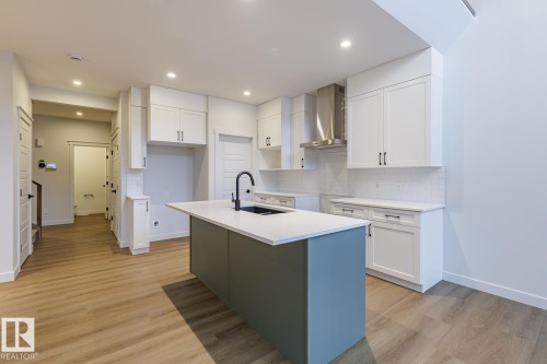 17537 62A Street, Edmonton, AB - Indoor Photo Showing Kitchen