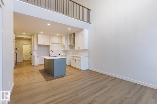 17537 62A Street, Edmonton, AB - Indoor Photo Showing Kitchen