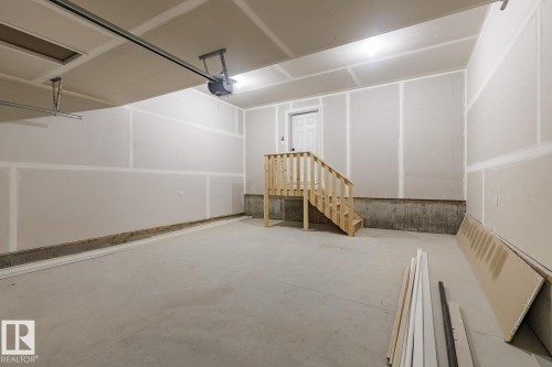 17537 62A Street, Edmonton, AB - Indoor