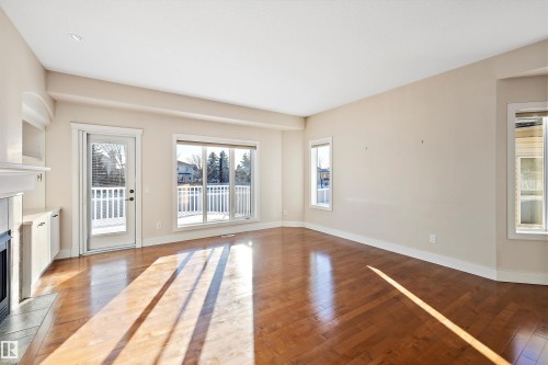 7 17603 99 Street, Edmonton, AB - Indoor With Fireplace