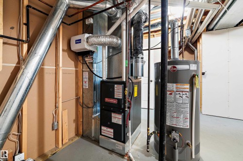 7 17603 99 Street, Edmonton, AB - Indoor Photo Showing Basement