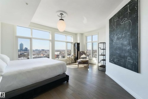 1107 9020 Jasper Avenue, Edmonton, AB - Indoor Photo Showing Bedroom
