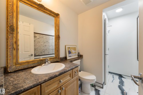 1107 9020 Jasper Avenue, Edmonton, AB - Indoor Photo Showing Bathroom