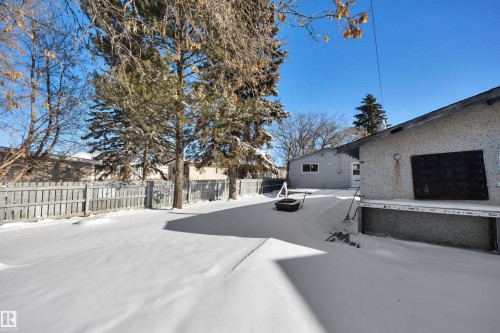 4712 49 Street, Calmar, AB - Outdoor