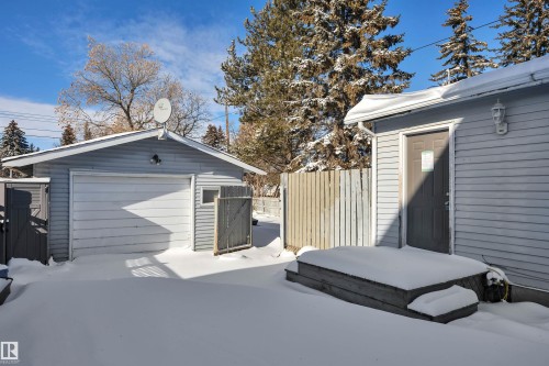 4712 49 Street, Calmar, AB - Outdoor With Exterior