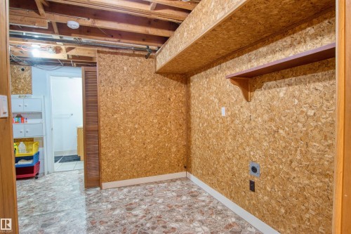 View of storage room - 9907 165 Street, Edmonton, AB - Indoor