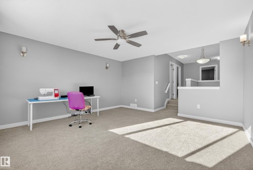 90 Hilldowns Drive, Spruce Grove, AB - Indoor Photo Showing Other Room