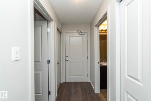 134 390 Windermere Road, Edmonton, AB - Indoor Photo Showing Other Room