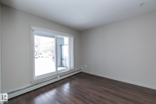 134 390 Windermere Road, Edmonton, AB - Indoor Photo Showing Other Room