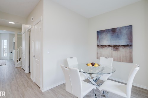 42 1780 Glastonbury Boulevard, Edmonton, AB - Indoor Photo Showing Dining Room
