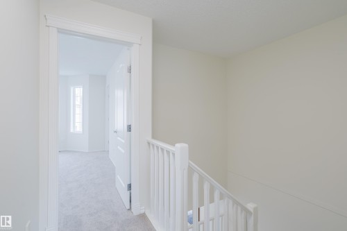 42 1780 Glastonbury Boulevard, Edmonton, AB - Indoor Photo Showing Other Room