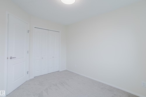 42 1780 Glastonbury Boulevard, Edmonton, AB - Indoor Photo Showing Other Room