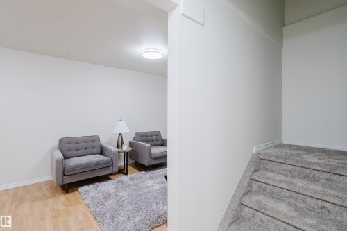 42 1780 Glastonbury Boulevard, Edmonton, AB - Indoor Photo Showing Other Room