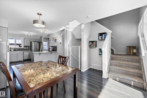 20106 27 Avenue, Edmonton, AB - Indoor