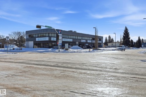 View of commercial property - 1482 Lakewood Road W, Edmonton, AB - Outdoor