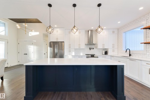 14 2406 Twp Road 540, Rural Lac Ste. Anne County, AB - Indoor Photo Showing Kitchen With Upgraded Kitchen