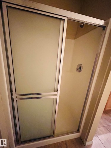 214 4304 139 Avenue, Edmonton, AB - Indoor