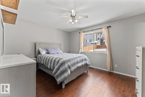 1006 11 Street, Cold Lake, AB - Indoor Photo Showing Bedroom