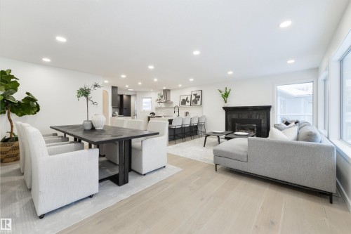 129 Ironwood Place, Edmonton, AB - Indoor Photo Showing Living Room With Fireplace