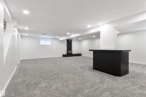 129 Ironwood Place, Edmonton, AB - Indoor