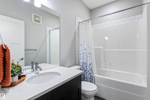 10613 96 Street, Morinville, AB - Indoor Photo Showing Bathroom
