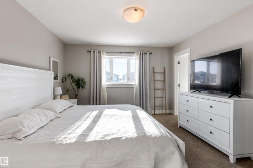 10613 96 Street, Morinville, AB - Indoor Photo Showing Bedroom