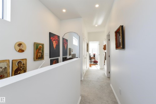 7707 79 Avenue, Edmonton, AB - Indoor Photo Showing Other Room