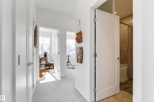 7707 79 Avenue, Edmonton, AB - Indoor Photo Showing Other Room