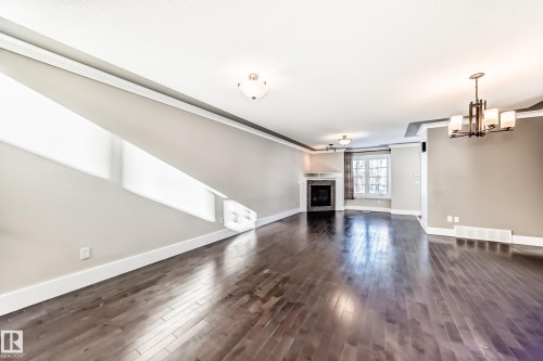 10711 70 Avenue, Edmonton, AB - Indoor With Fireplace
