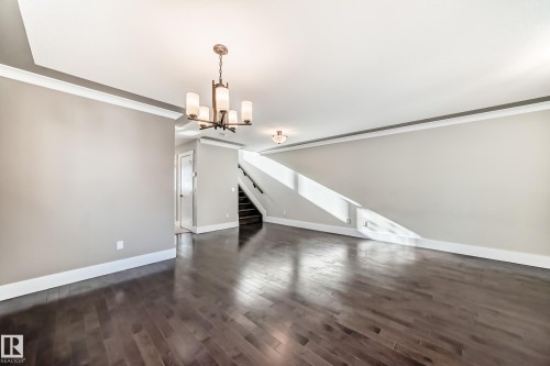 10711 70 Avenue, Edmonton, AB - Indoor Photo Showing Other Room