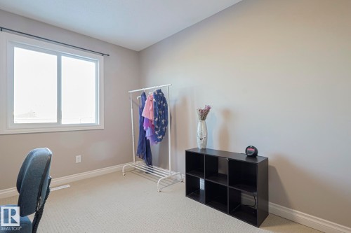 47 Hartwick Crest, Spruce Grove, AB - Indoor Photo Showing Office