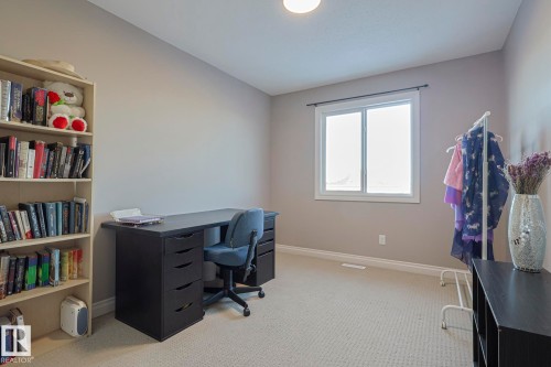 47 Hartwick Crest, Spruce Grove, AB - Indoor Photo Showing Other Room