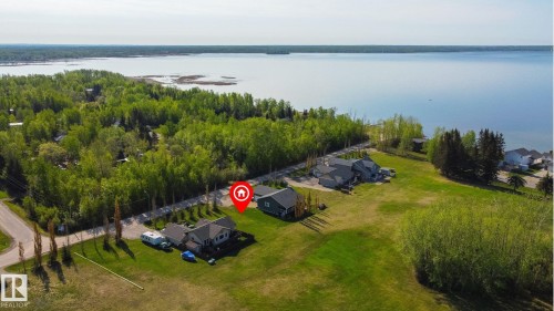 106 1 Street, Rural Lac Ste. Anne County, AB 