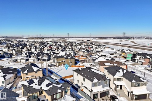Aerial view of residential area - 1004 148 Avenue, Edmonton, AB 