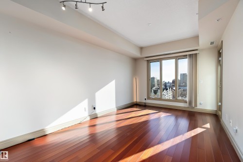 1004 10303 111 Street, Edmonton, AB - Indoor Photo Showing Other Room