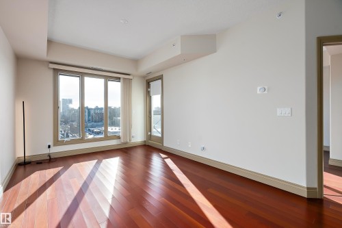 1004 10303 111 Street, Edmonton, AB - Indoor Photo Showing Other Room