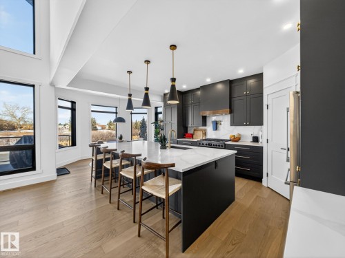 92 Nottingham Harbour, Sherwood Park, AB - Indoor Photo Showing Kitchen With Upgraded Kitchen